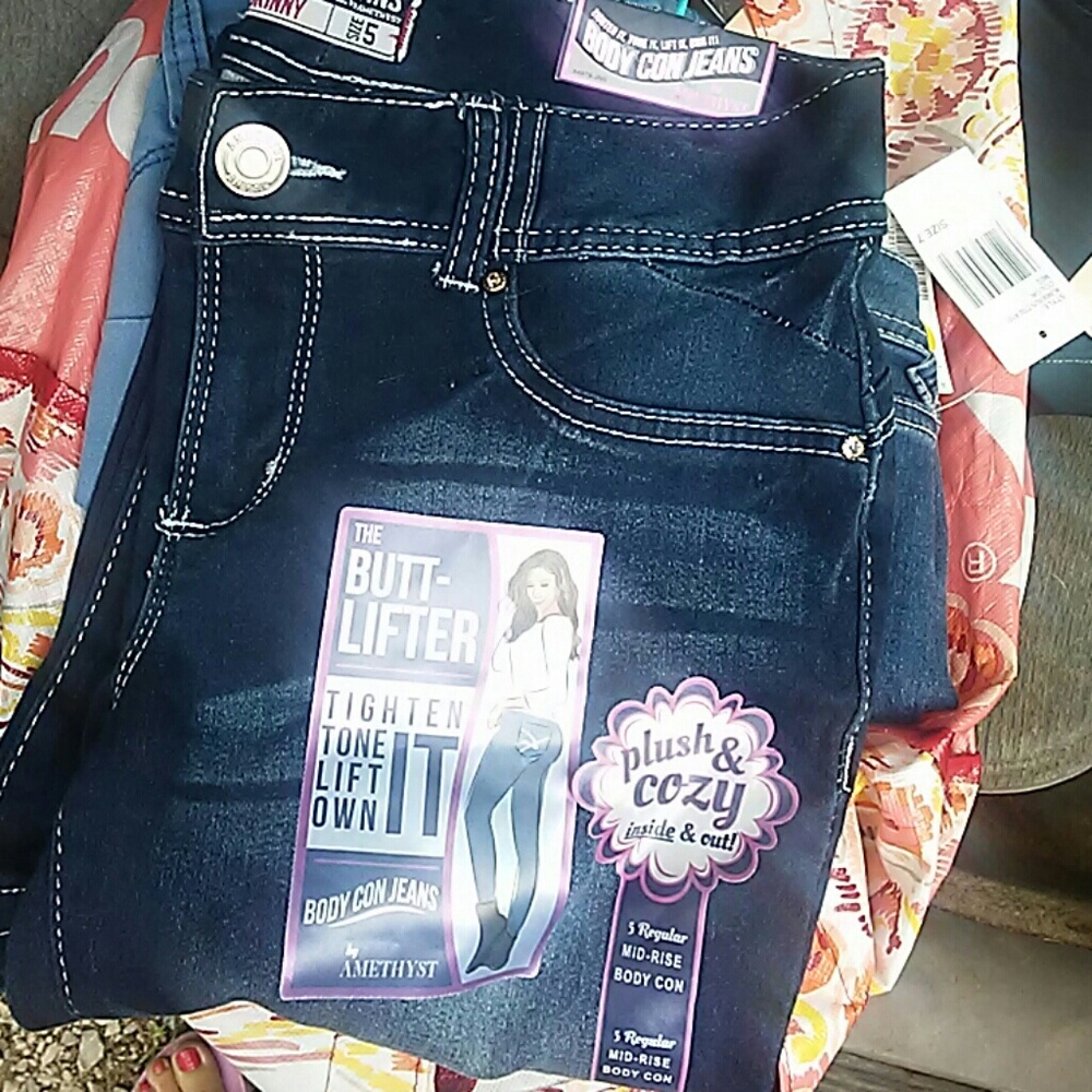 Jeans